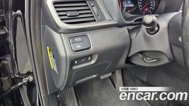 Kia K5 2020 — photo 28