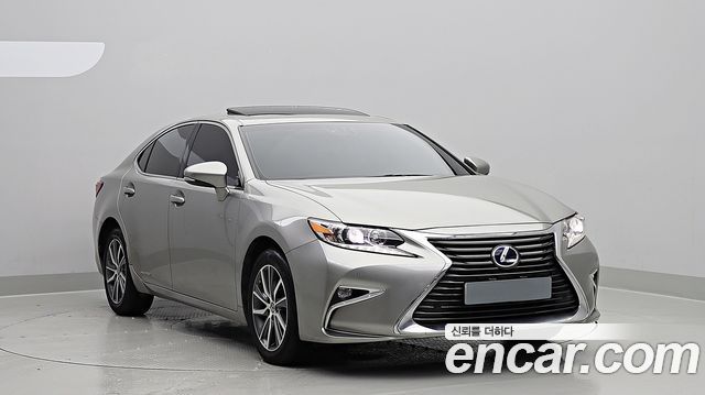 Lexus ES 2016 — photo 3