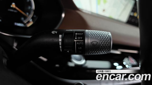 Genesis G80 2021 — photo 27