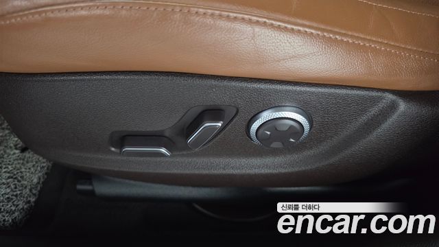 Genesis G80 2021 — photo 31
