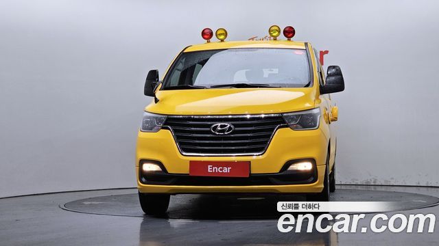 Hyundai Starex 2021 — photo 3