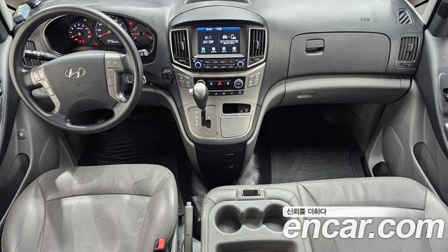 Hyundai Starex 2021 — photo 7