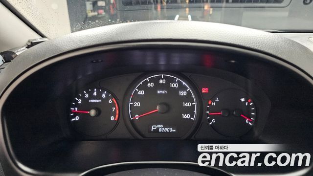 Hyundai Starex 2021 — photo 8