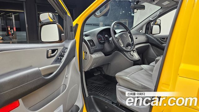 Hyundai Starex 2021 — photo 10