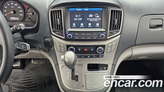 Hyundai Starex 2021 — photo 14