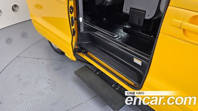Hyundai Starex 2021 — photo 19