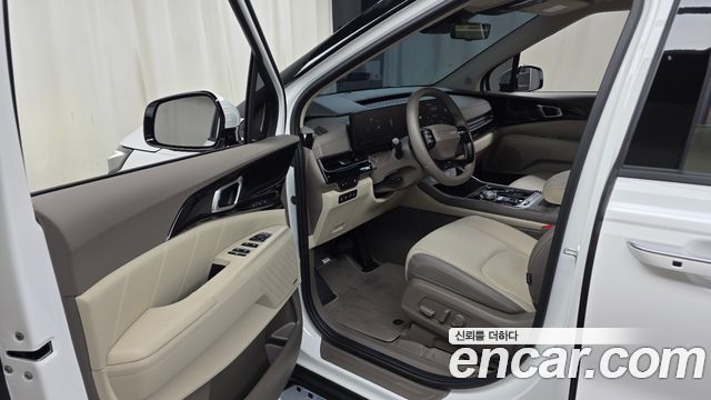 Kia Canival 2025 — photo 13