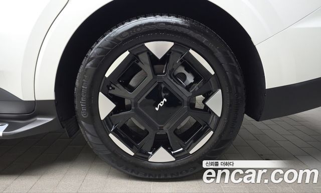Kia Canival 2025 — photo 7
