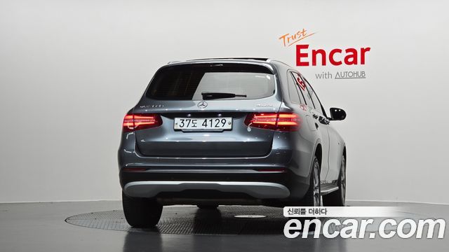 Mercedes-Benz GLC-Class 2019 — photo 4