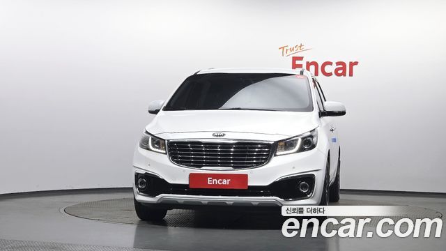 Kia Canival 2017 — photo 3