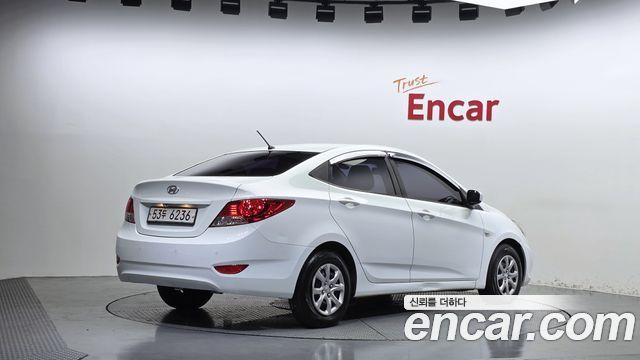 Hyundai Accent 2014 — photo 2