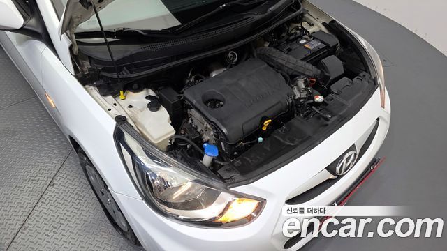 Hyundai Accent 2014 — photo 6