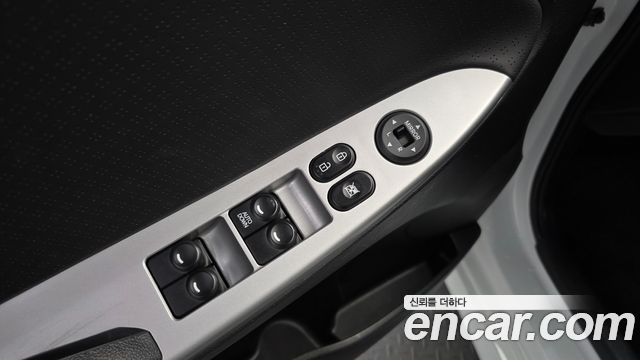 Hyundai Accent 2014 — photo 27