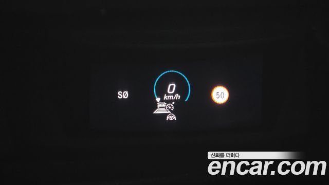 Mercedes-Benz E-Class 2022 — photo 22