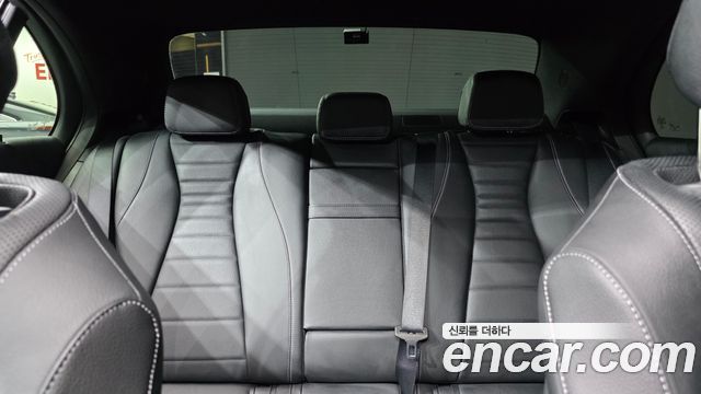 Mercedes-Benz E-Class 2022 — photo 35