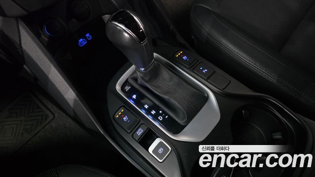 Hyundai Santafe 2017 — photo 9