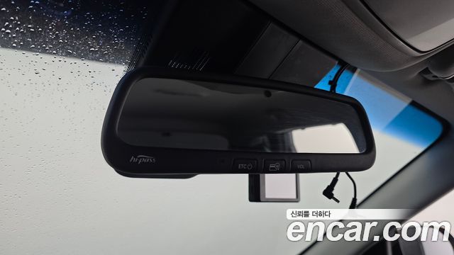 Hyundai Santafe 2017 — photo 18