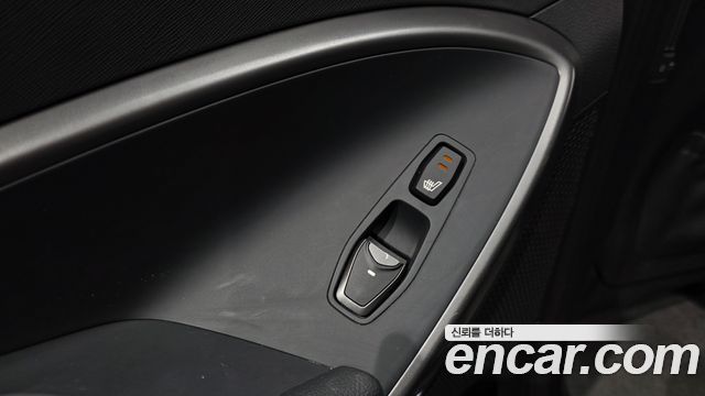 Hyundai Santafe 2017 — photo 19