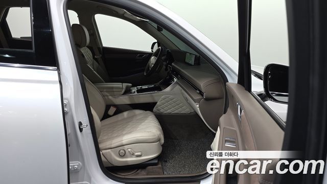 Genesis GV80 2020 — photo 17
