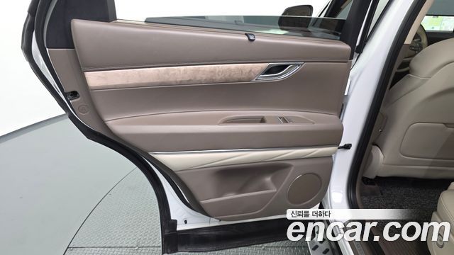 Genesis GV80 2020 — photo 15