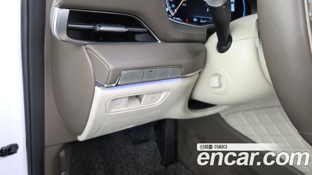 Genesis GV80 2020 — photo 29