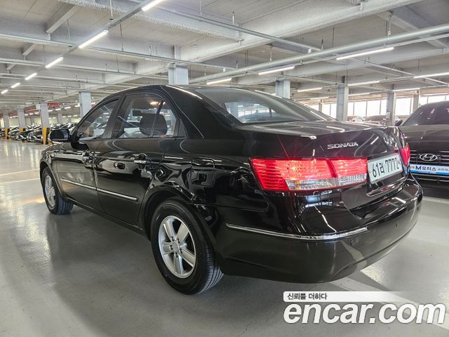 Hyundai Sonata 2008 — photo 2