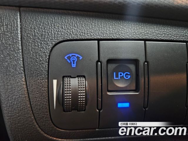 Hyundai Sonata 2008 — photo 6