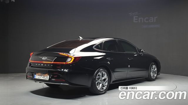 Hyundai Sonata 2022 — photo 2