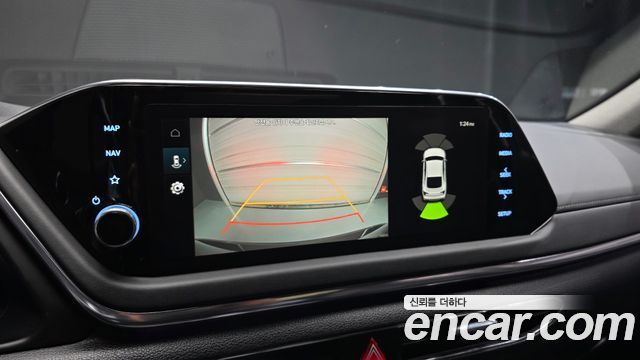 Hyundai Sonata 2022 — photo 16