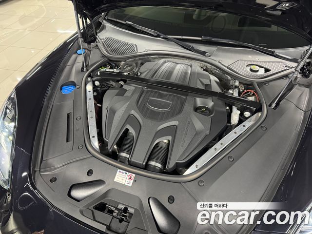 Porsche Panamera 2023 — photo 5