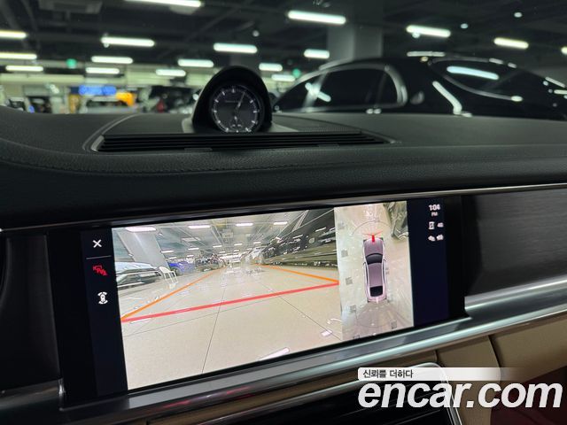 Porsche Panamera 2023 — photo 9