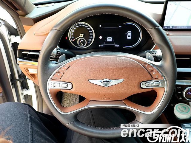 Genesis G80 2022 — photo 11