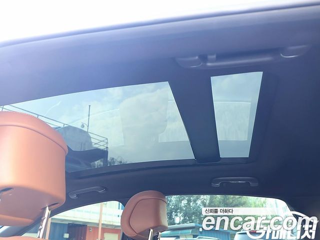 Genesis G80 2022 — photo 16