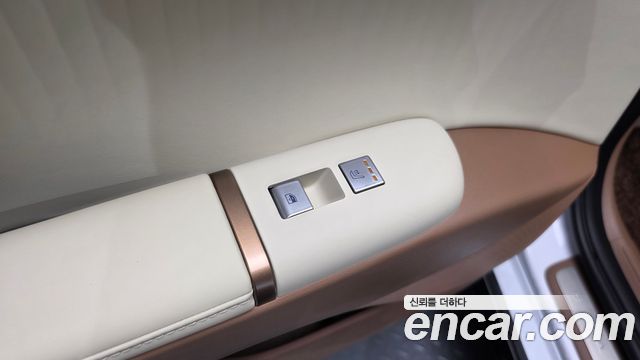 Hyundai Grandeur 2025 — photo 25