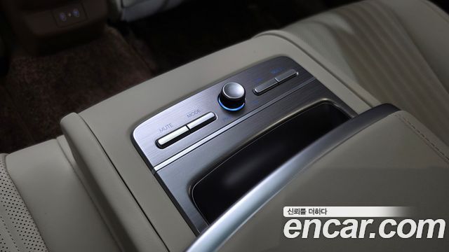 Hyundai Grandeur 2025 — photo 37