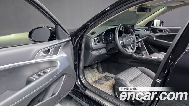 Genesis G70 2021 — photo 13