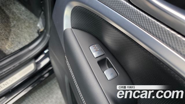 Genesis G70 2021 — photo 25