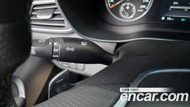 Genesis G70 2021 — photo 38