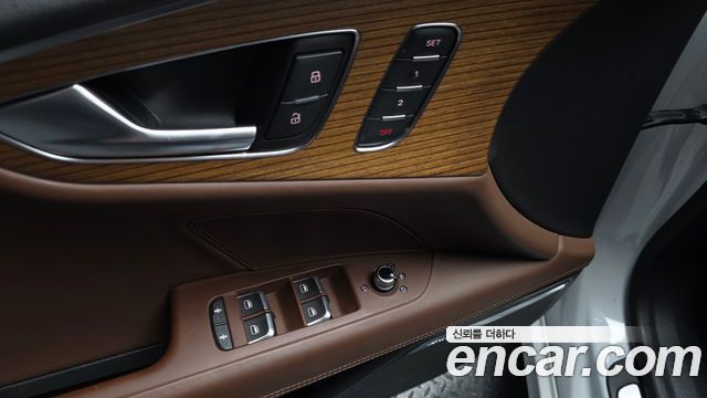 Audi A7 2016 — photo 30