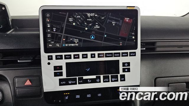 Hyundai Staria 2022 — photo 23