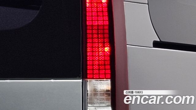 Hyundai Staria 2022 — photo 9