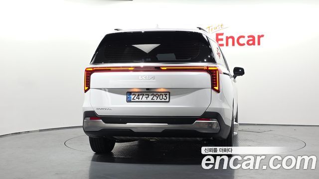 Kia Canival 2025 — photo 4