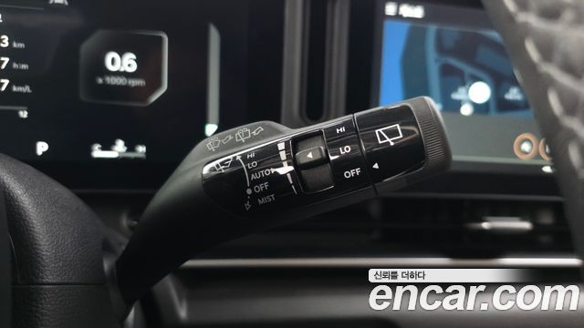 Kia Canival 2025 — photo 24