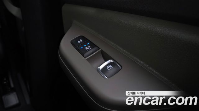 Kia Canival 2025 — photo 25