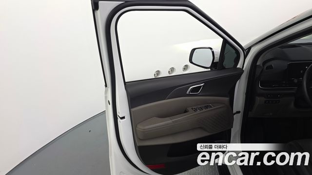 Kia Canival 2025 — photo 14