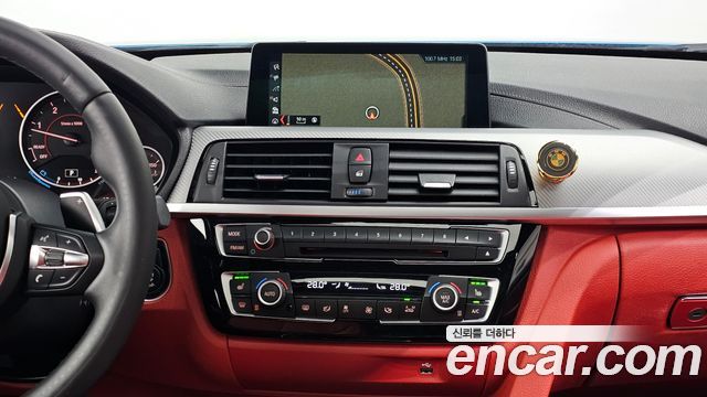 BMW 4-Series 2018 — photo 22