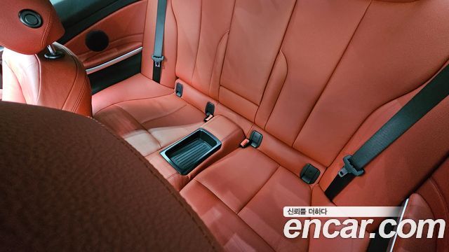 BMW 4-Series 2018 — photo 16