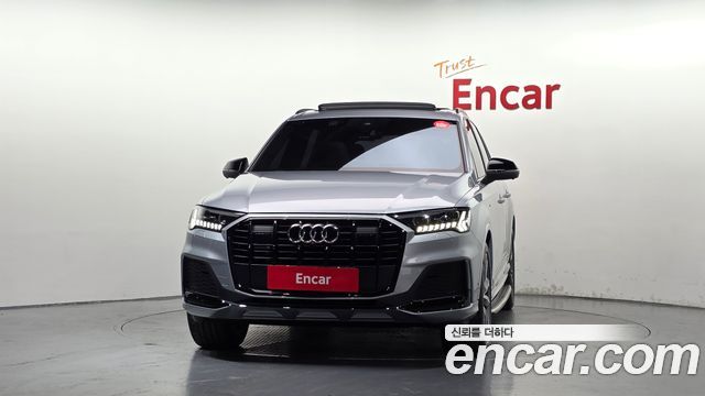 Audi Q7 2023 — photo 3