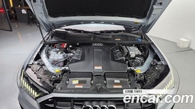Audi Q7 2023 — photo 6