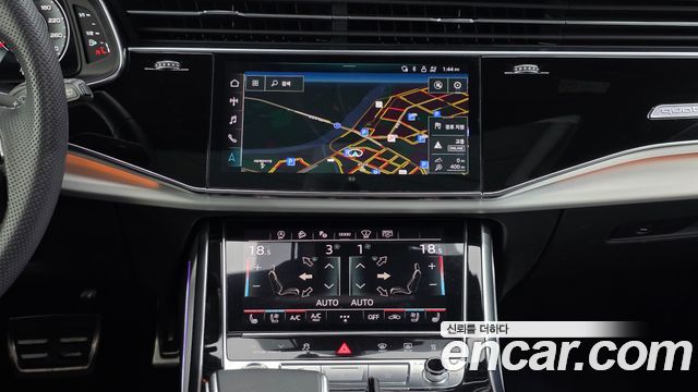 Audi Q7 2023 — photo 14